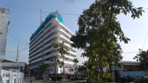Khách sạn 5 sao ở Phú Quốc cắt ngọn không xong